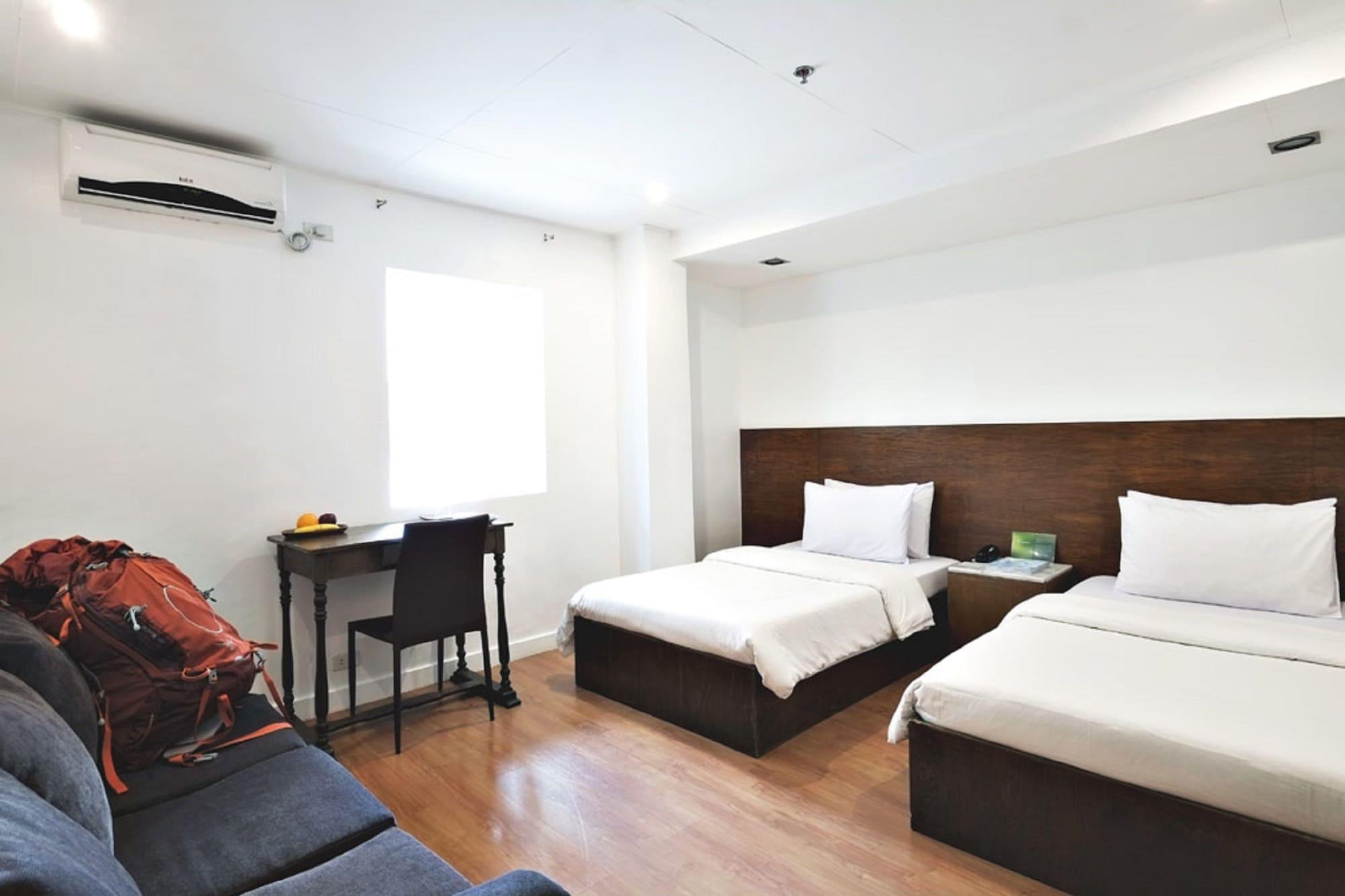 Hotel Durban Makati City Kültér fotó