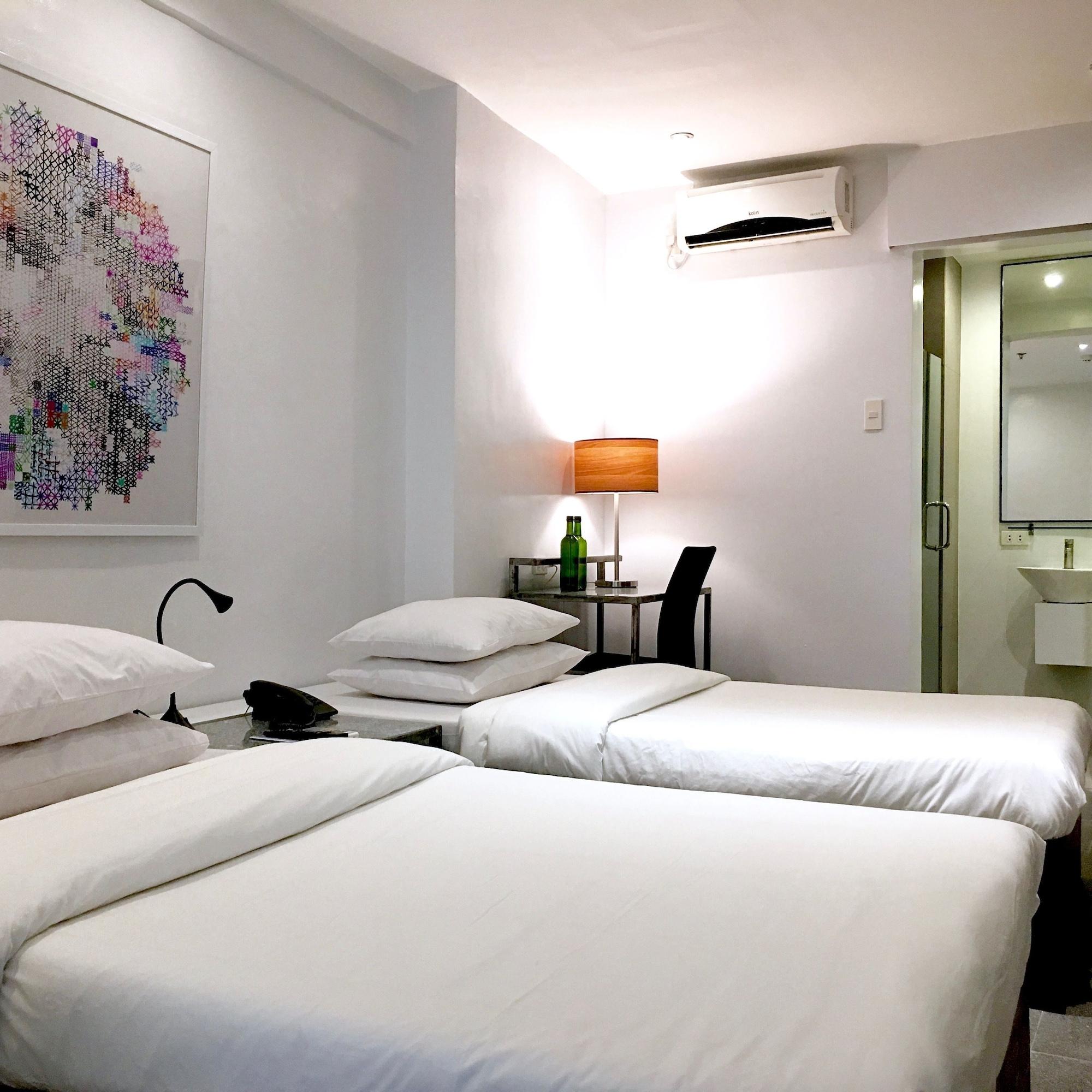 Hotel Durban Makati City Kültér fotó